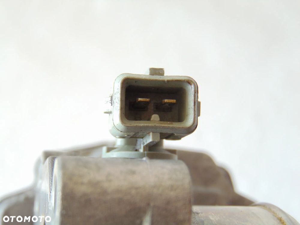 Przepustnica 9648053780 Citroen C4 C5 C8 Peugeot 307 407 607 807 1.8 2.0 - 12