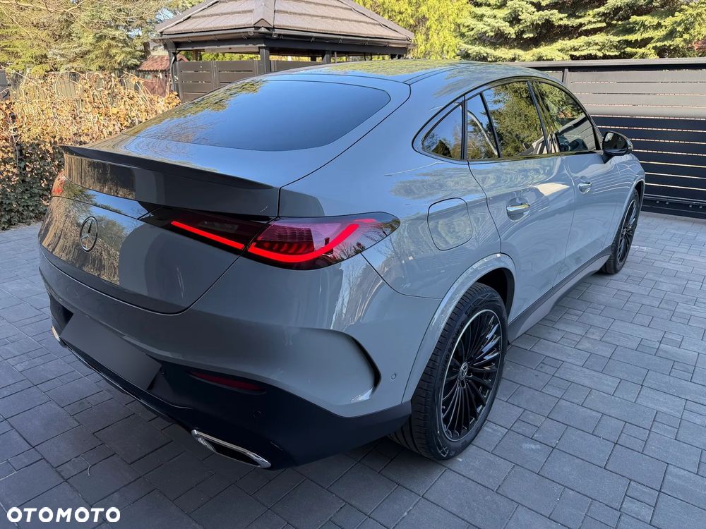 Mercedes-Benz GLC 220 d mHEV 4-Matic AMG Line - 11