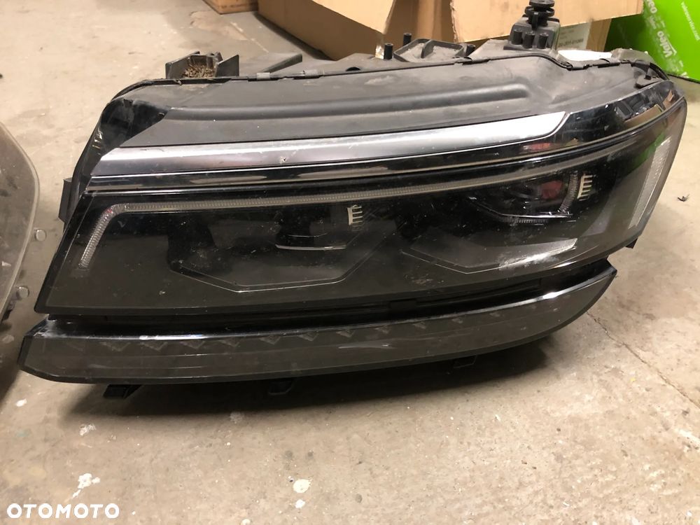 5nb941113D Lampa przednia Lewa VW Tiguan II 5na 2017- - 2