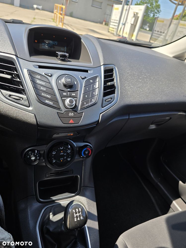 Ford Fiesta - 7