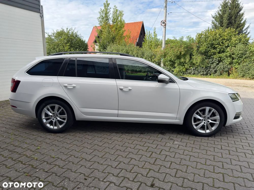 Skoda Octavia 2.0 TDI Style DSG - 7