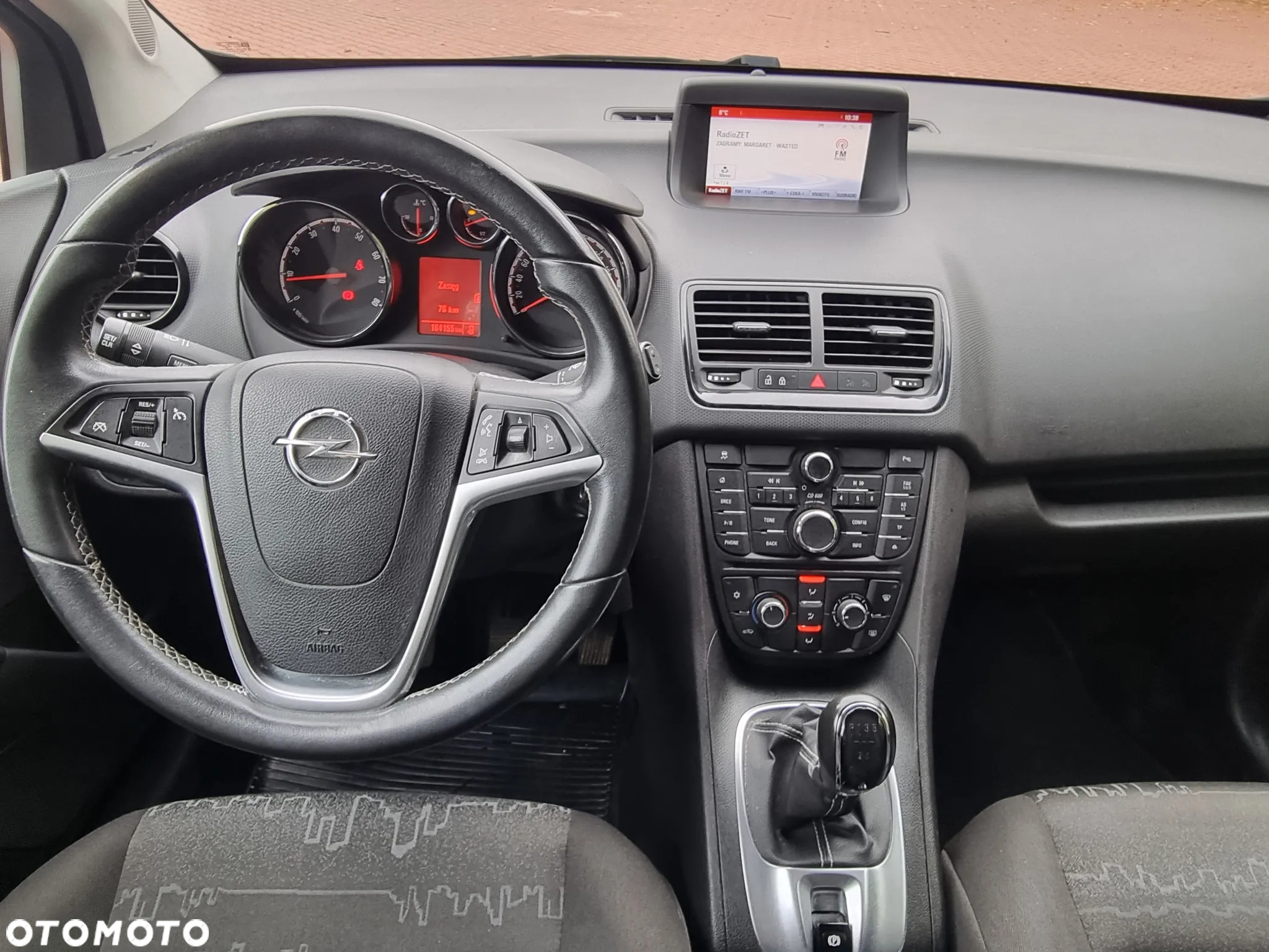 Opel Meriva 1.4 T Cosmo S&S - 28