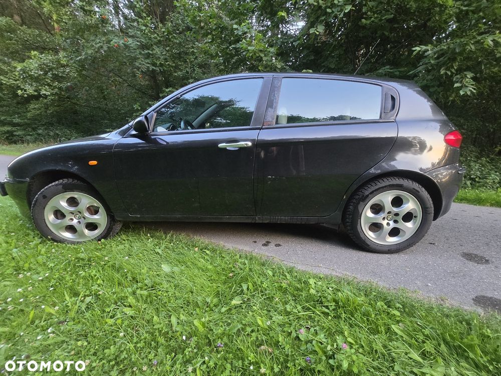 Alfa Romeo 147 - 7