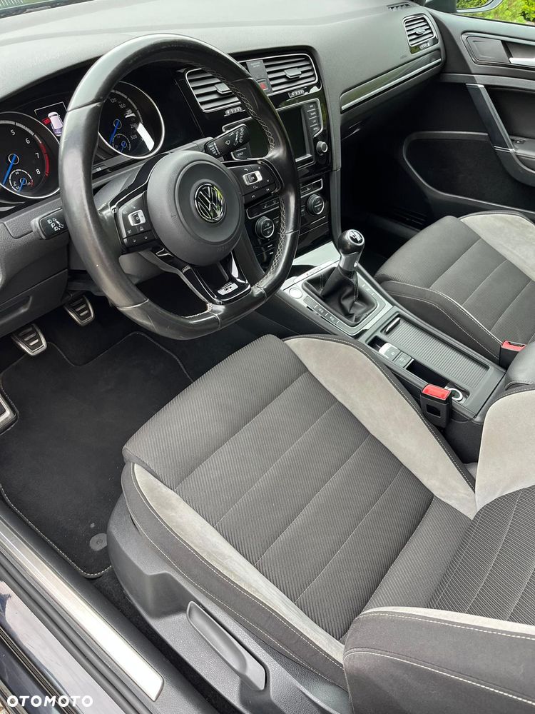 Volkswagen Golf 2.0 TSI BMT 4Mot R - 11