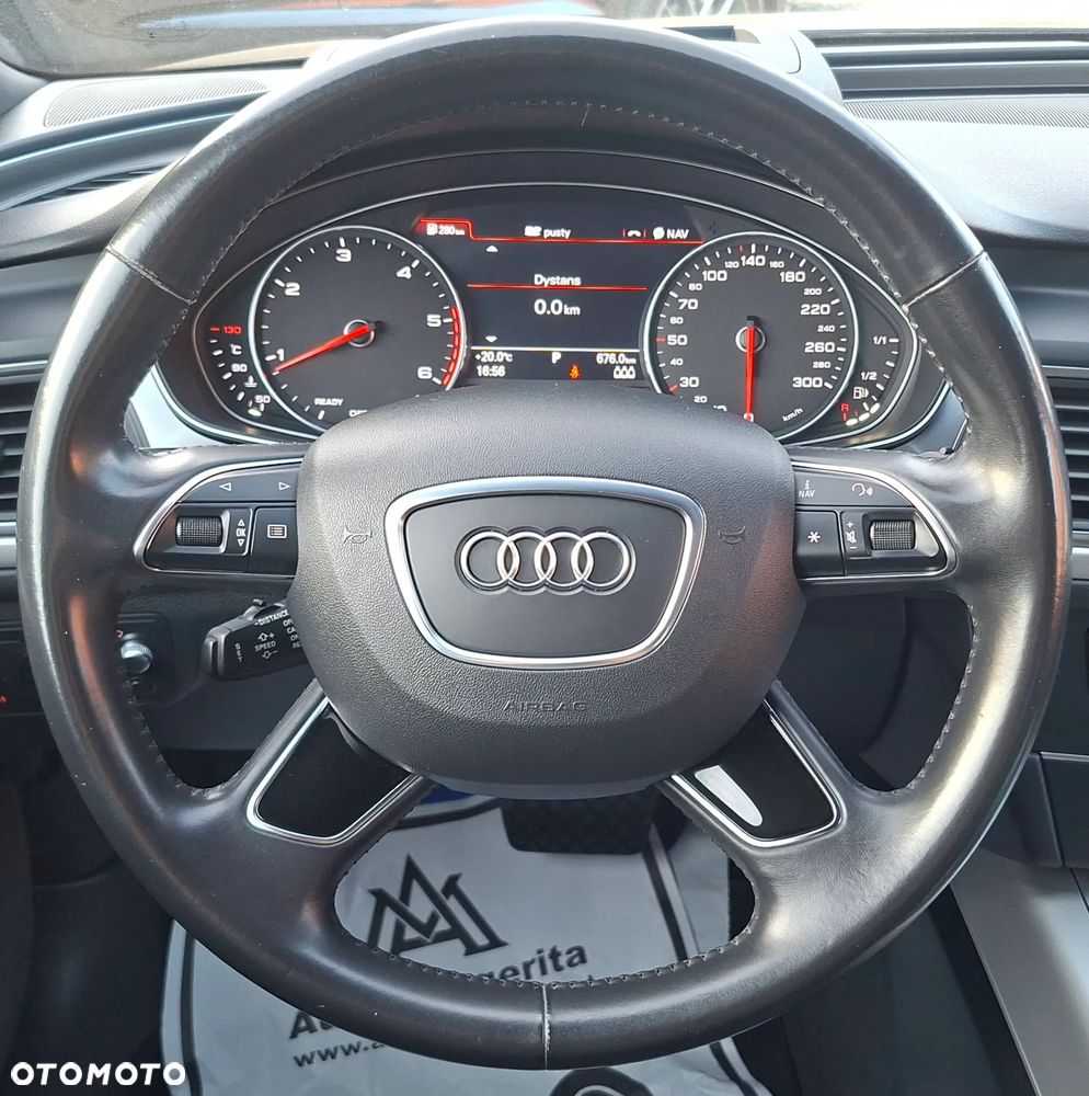 Audi A6 Avant 2.0 TDI Ultra S tronic - 32