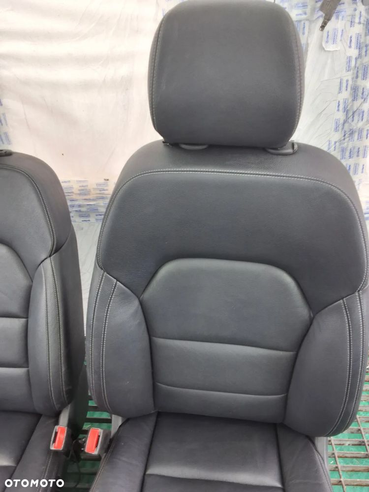 MERCEDES B-KLASA W246 KOMPLET FOTELI SKÓRA NIE ECO 2011-2018 ROK ŁADNE - 8