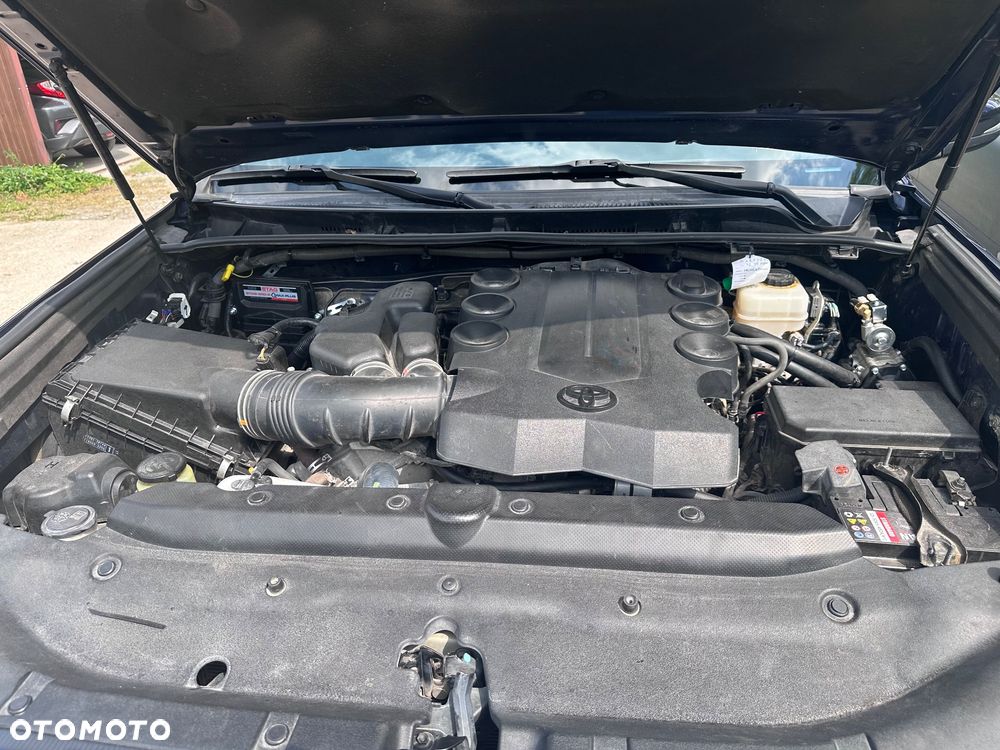 Toyota 4-Runner - 13