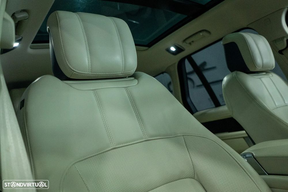 Land Rover Range Rover P400e Plug-in Hybrid Vogue - 20