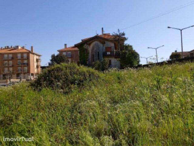 Moradia T4 em Albergaria-a-Velha – Centro da Vila - Grande imagem: 4/4