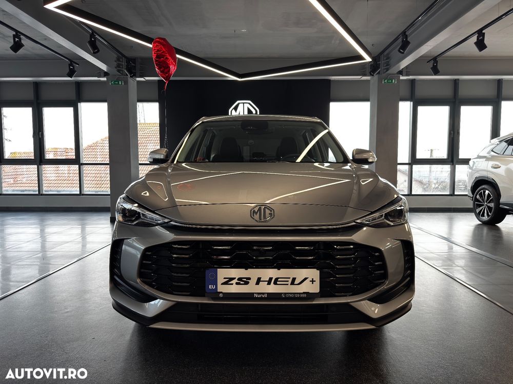 MG ZS HEV 1.5 GSI AT Explore - 2