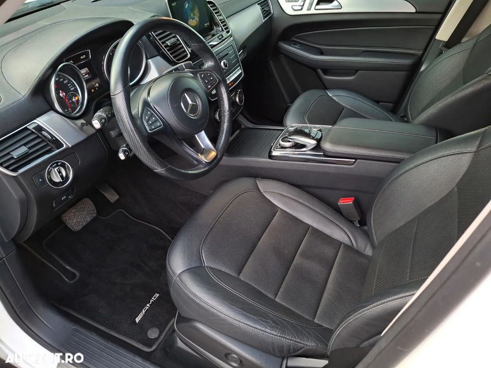 Mercedes-Benz GLS 400 4MATIC Aut - 13