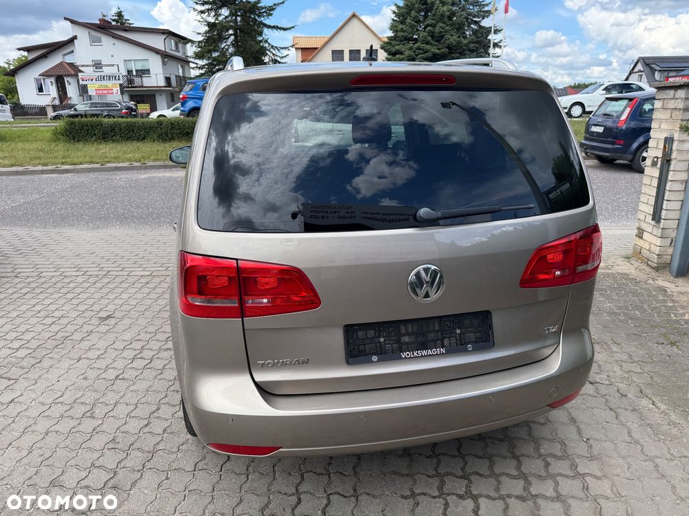 Volkswagen Touran 1.6 TDI DPF Highline - 6