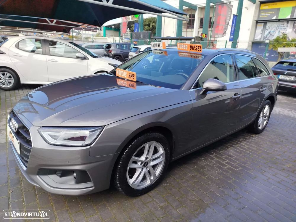 Audi A4 Avant 30 TDI Advanced S tronic - 4