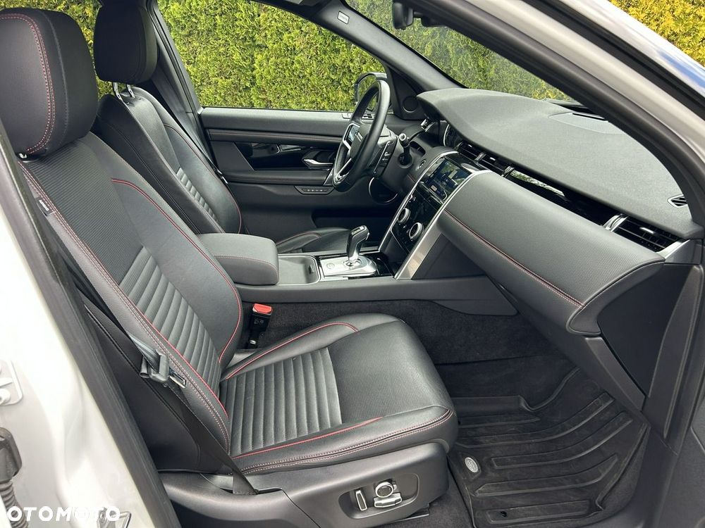 Land Rover Discovery Sport - 8