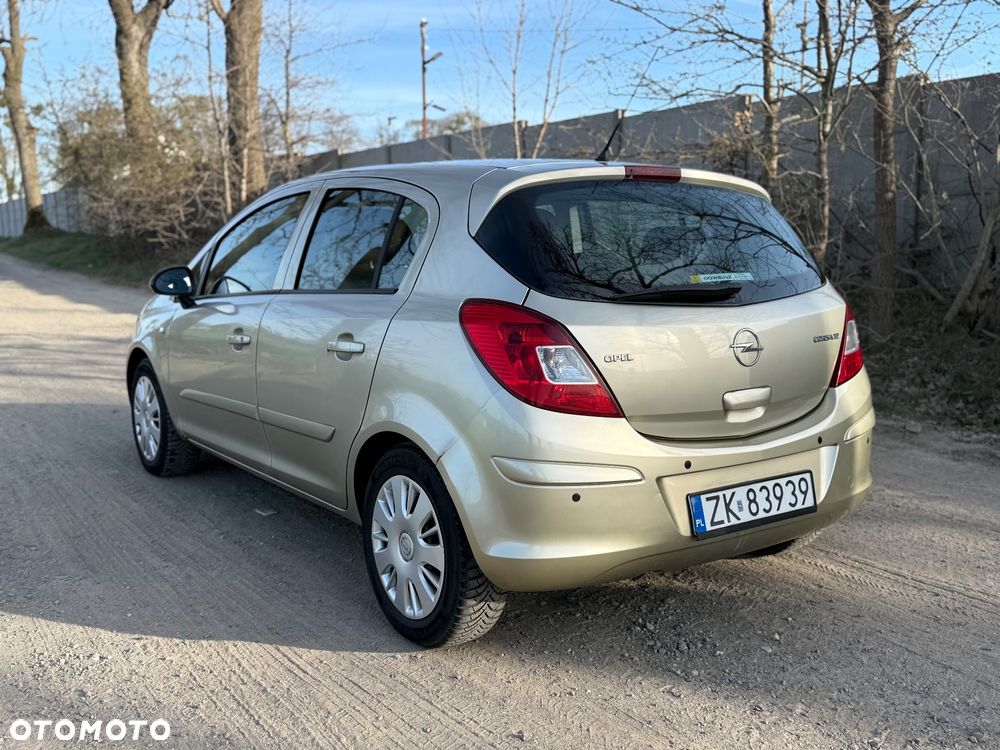 Opel Corsa 1.2 16V Enjoy - 3