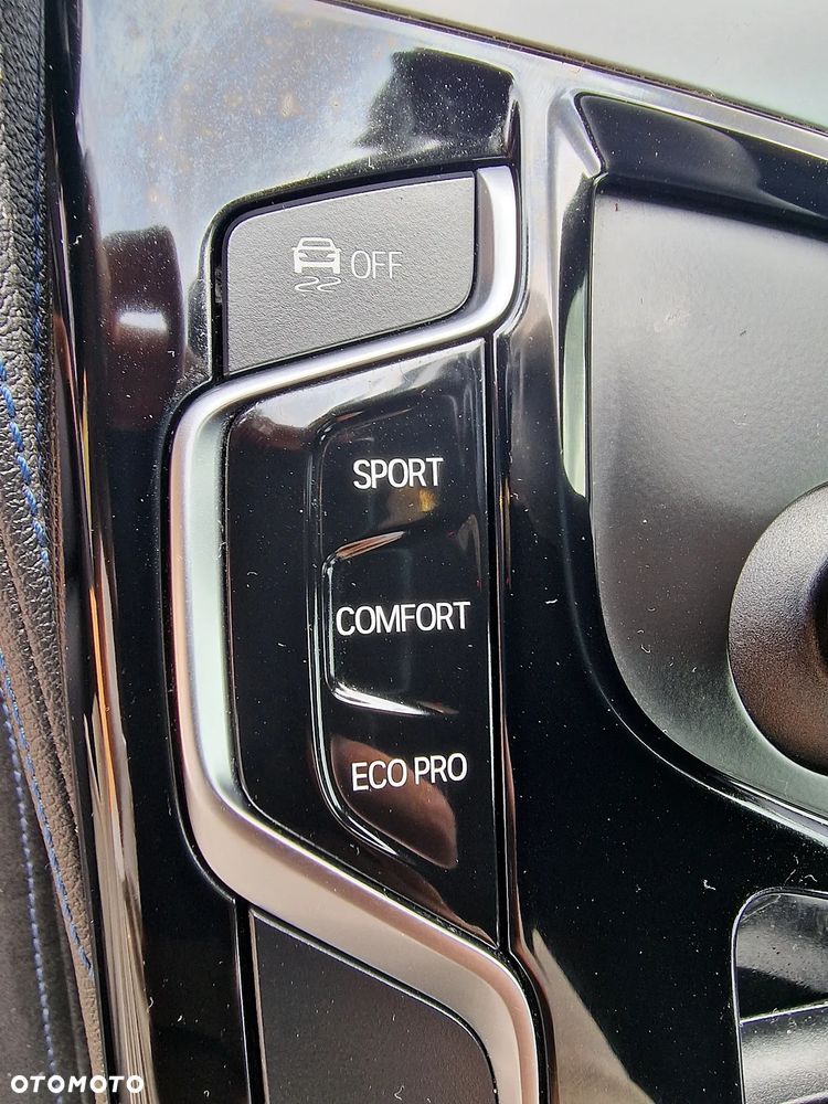 BMW Seria 5 520d M Sport sport - 12