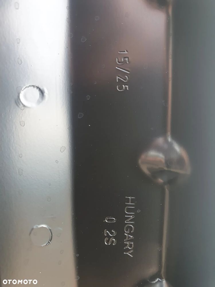 Próg poszycie prawe Audi A5 III B10 8B rok 24- - 4