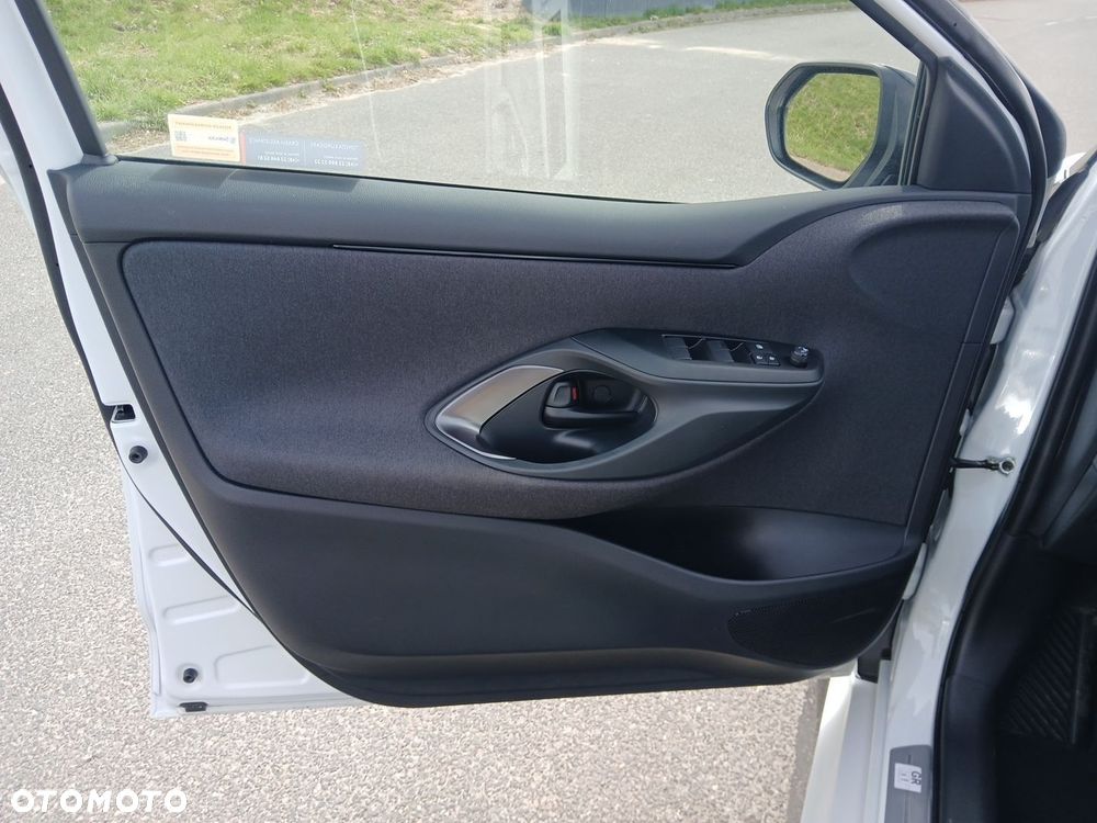Toyota Yaris - 41