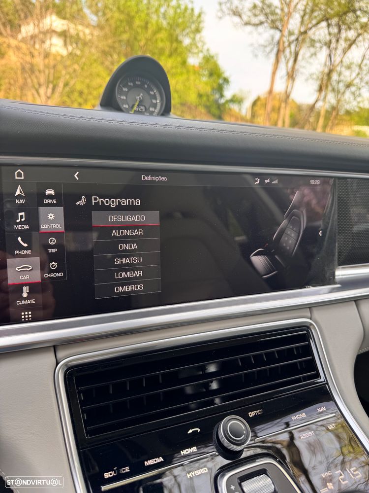 Porsche Panamera Sport Turismo Turbo S E-Hybrid - 29