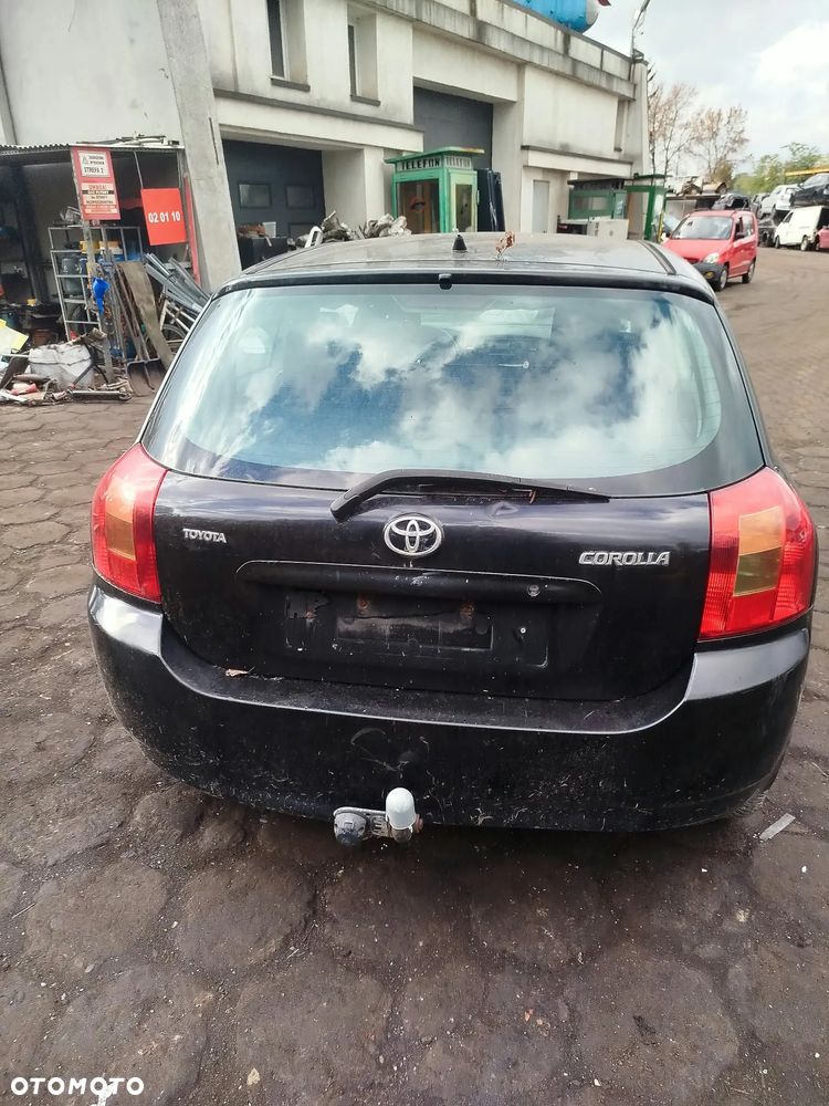 Toyota Corolla  e 12 na części. - 9
