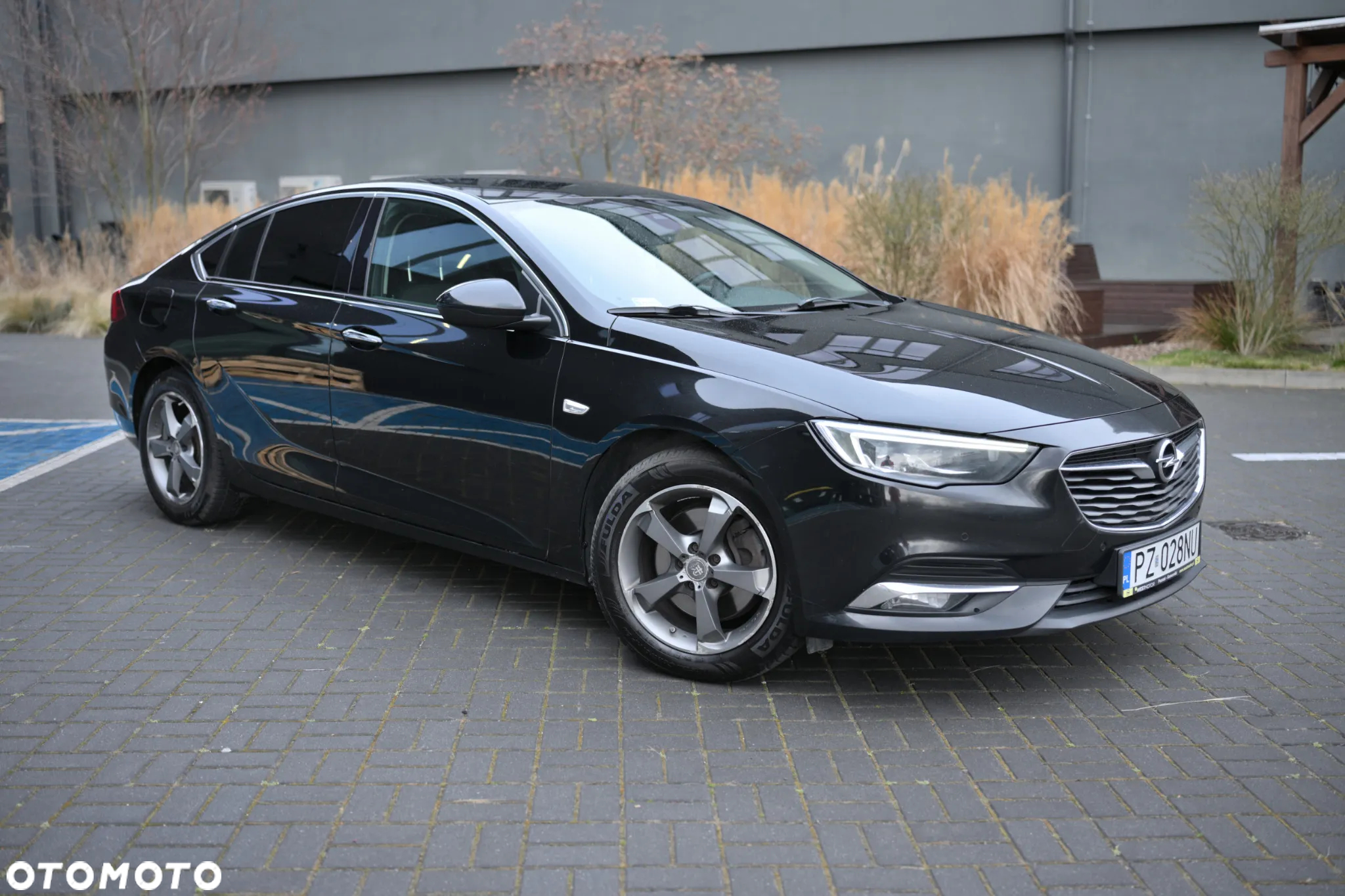 Opel Insignia 2.0 CDTI Executive S&S - 38