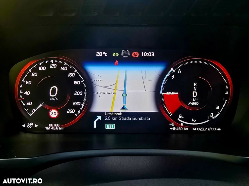 Volvo XC 90 T8 eAWD R-Design - 26