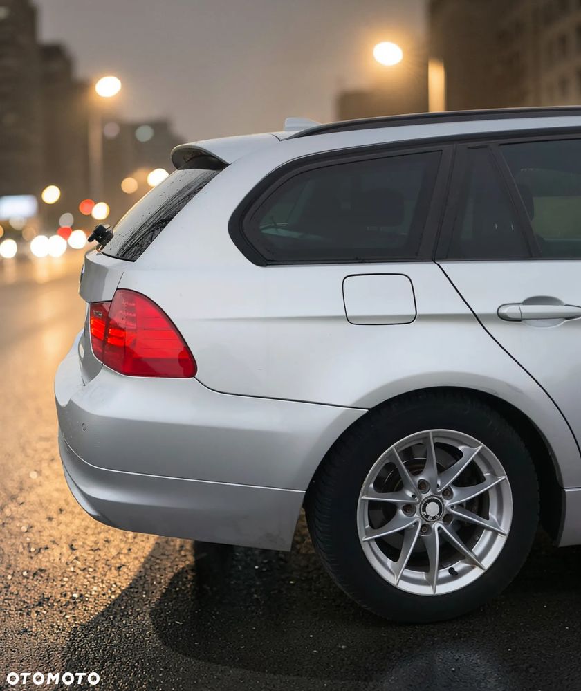 BMW Seria 3 320d - 9