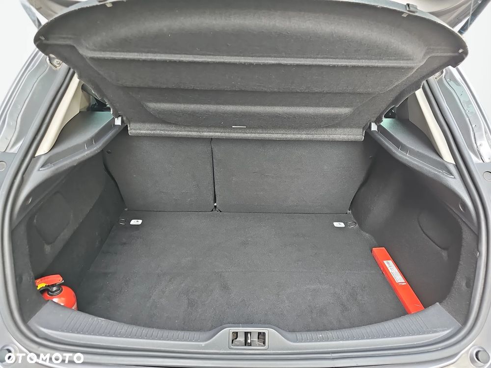 Renault Megane 1.6 16V Limited - 12