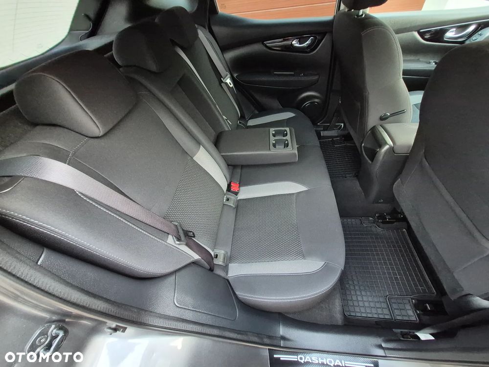 Nissan Qashqai - 16