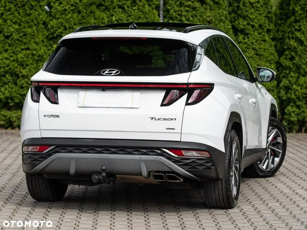 Hyundai Tucson 1.6 CRDi 48V-Hybrid 4WD DCT Select - 12