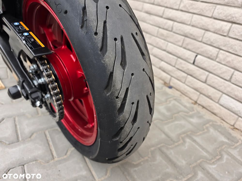 Kawasaki Z 650 - 21