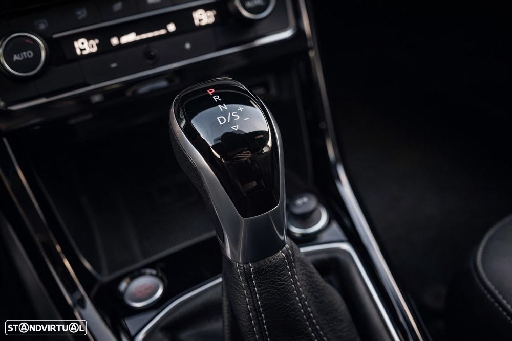 VW T-Cross 1.0 TSI OPF DSG R-Line - 23