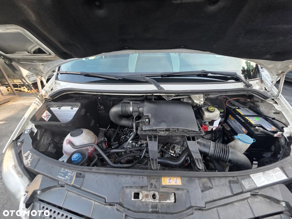 Mercedes-Benz Sprinter - 33