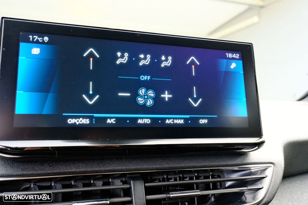 Peugeot 3008 1.2 PureTech Allure EAT8 - 27