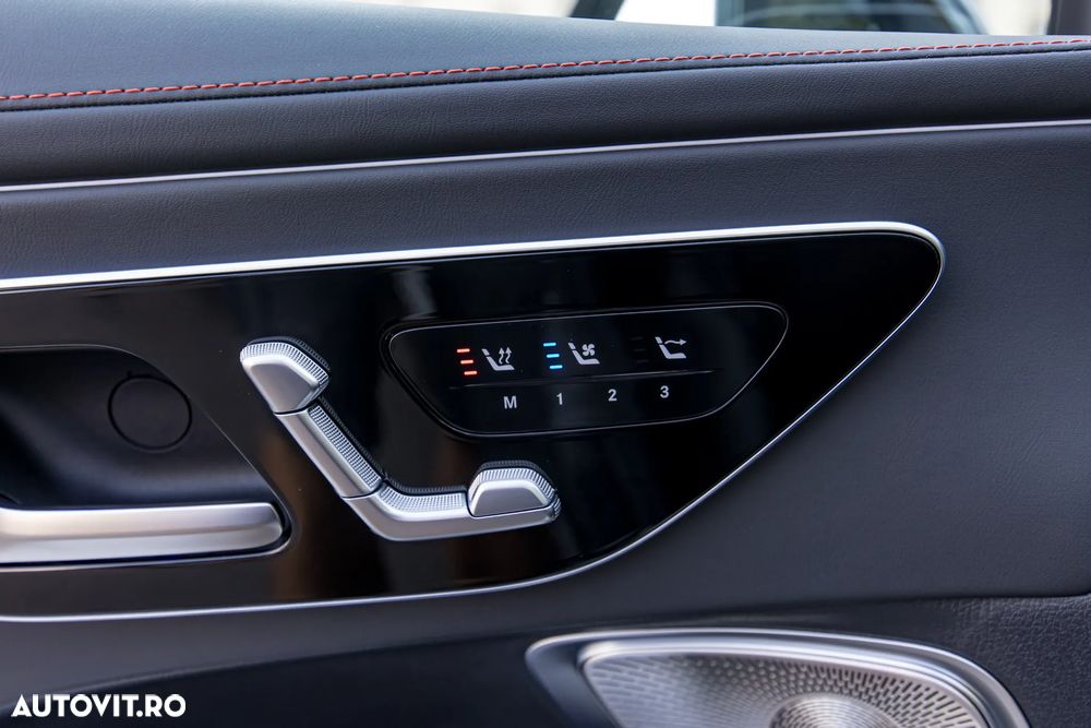 Mercedes-Benz CLE Mercedes-AMG 53 4M+ Cabrio AMG S.SHIFT TCT 9G - 26