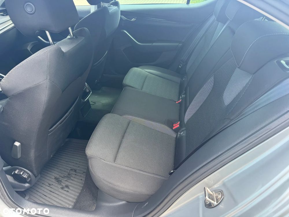 Skoda Octavia 2.0 TDI Ambition - 14