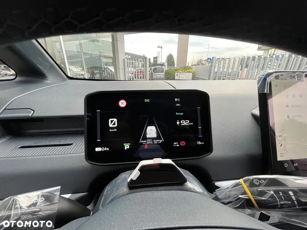 Kia PV5 Dostawcze 3DR FWD EV L2H1 Cargo - 10