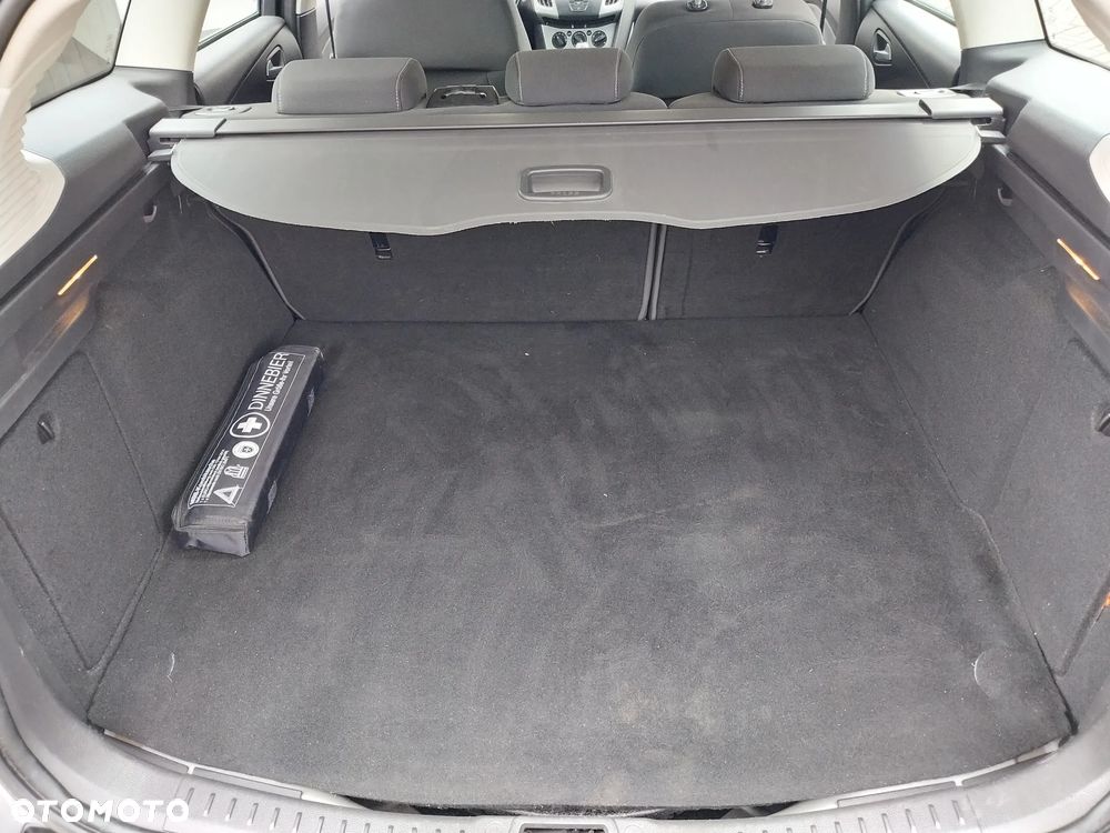 Ford Focus 1.6 Trend - 13