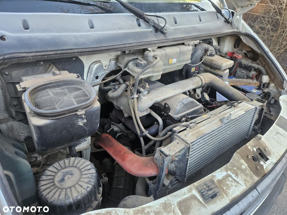 Iveco DAILY  35C13  ZDROWY  2004 rok - 13