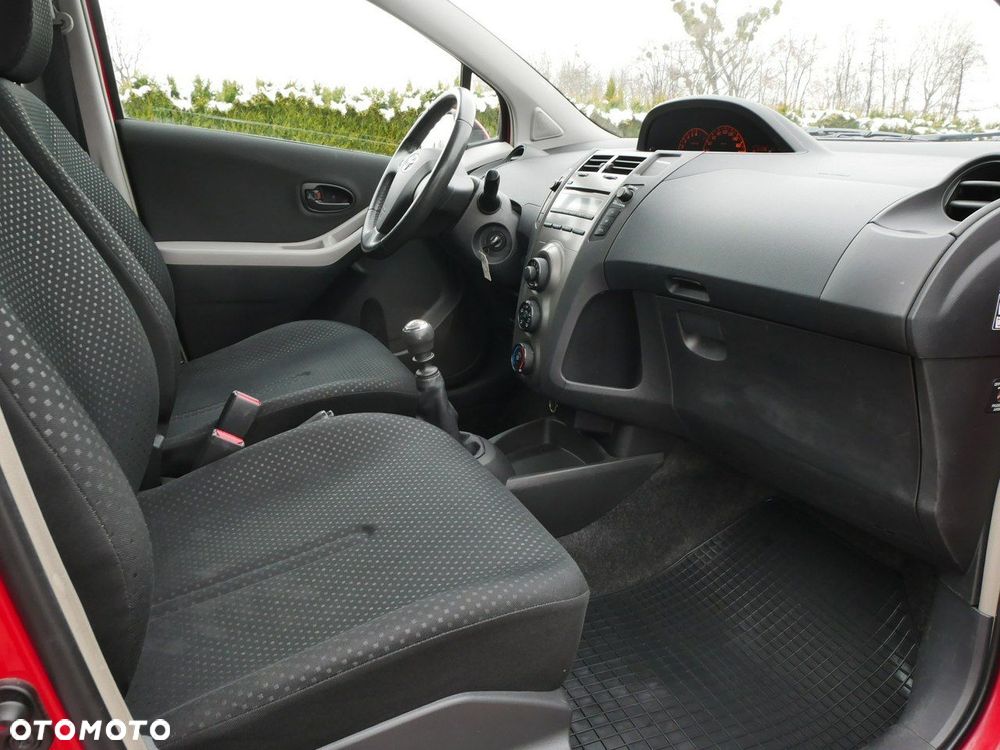 Toyota Yaris 1.33 Active - 19