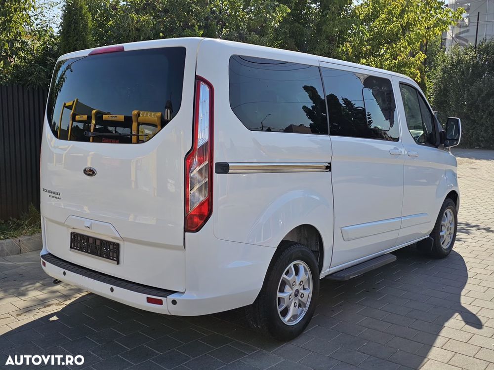 Ford Tourneo Custom - 4