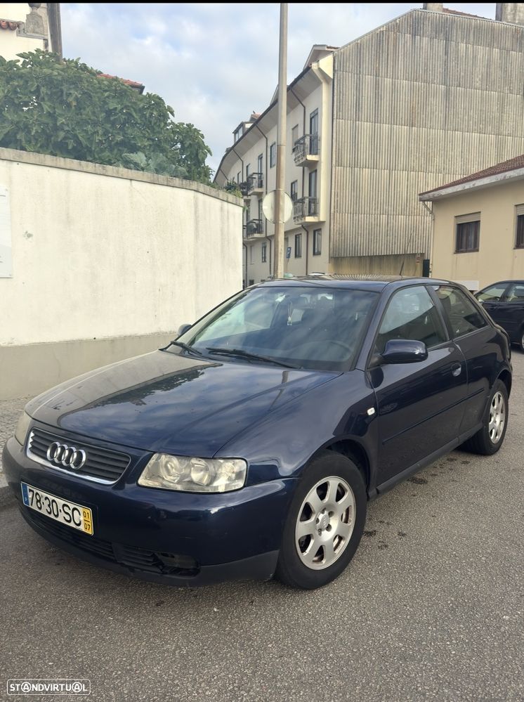 Audi A3 1.6 Attraction - 1