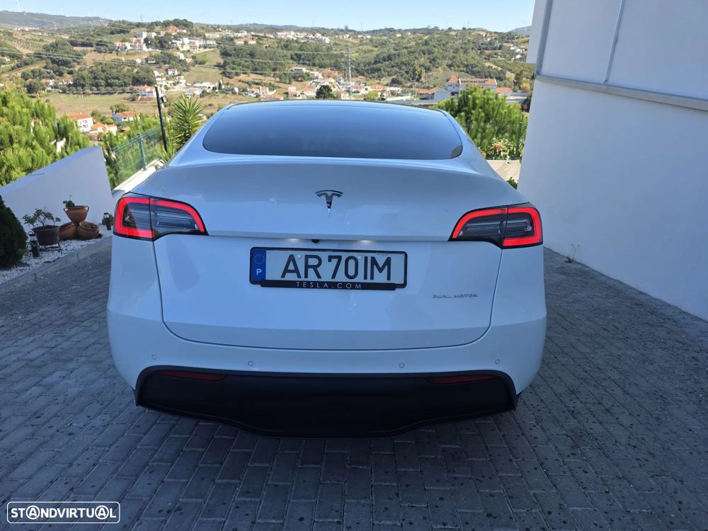 Tesla Model Y Long Range Tração Integral - 17
