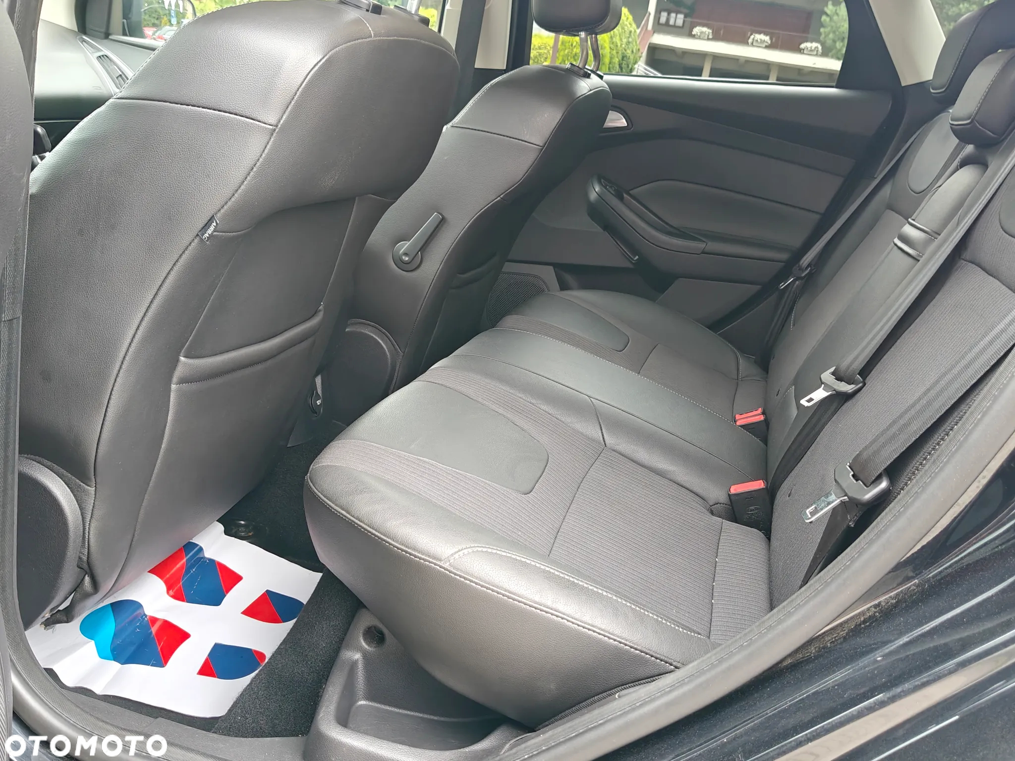 Ford Focus 1.6 EcoBoost Trend Sport - 11