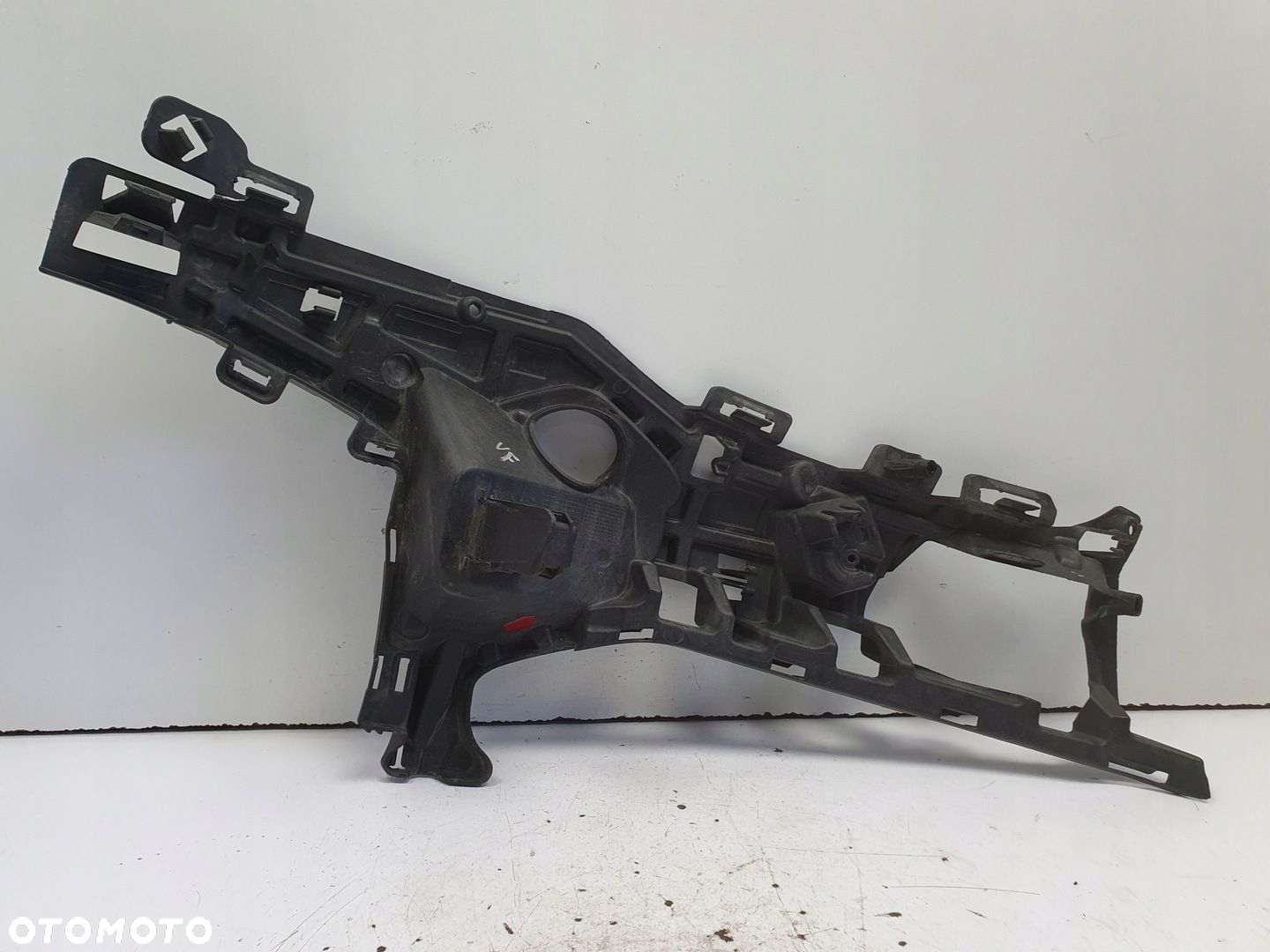 Volvo V90 II ŚLIZG PRZEDNIEGO ZDERZAKA lewy przód Mocowanie 32227396 - 6
