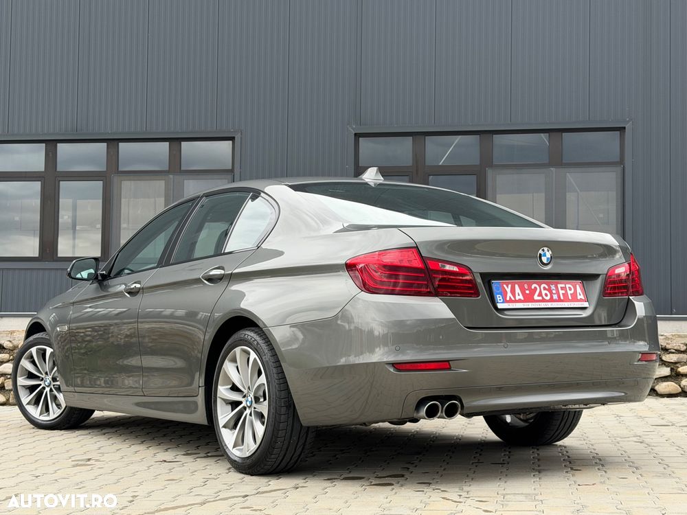 BMW Seria 5 520d xDrive Aut. Modern Line - 4