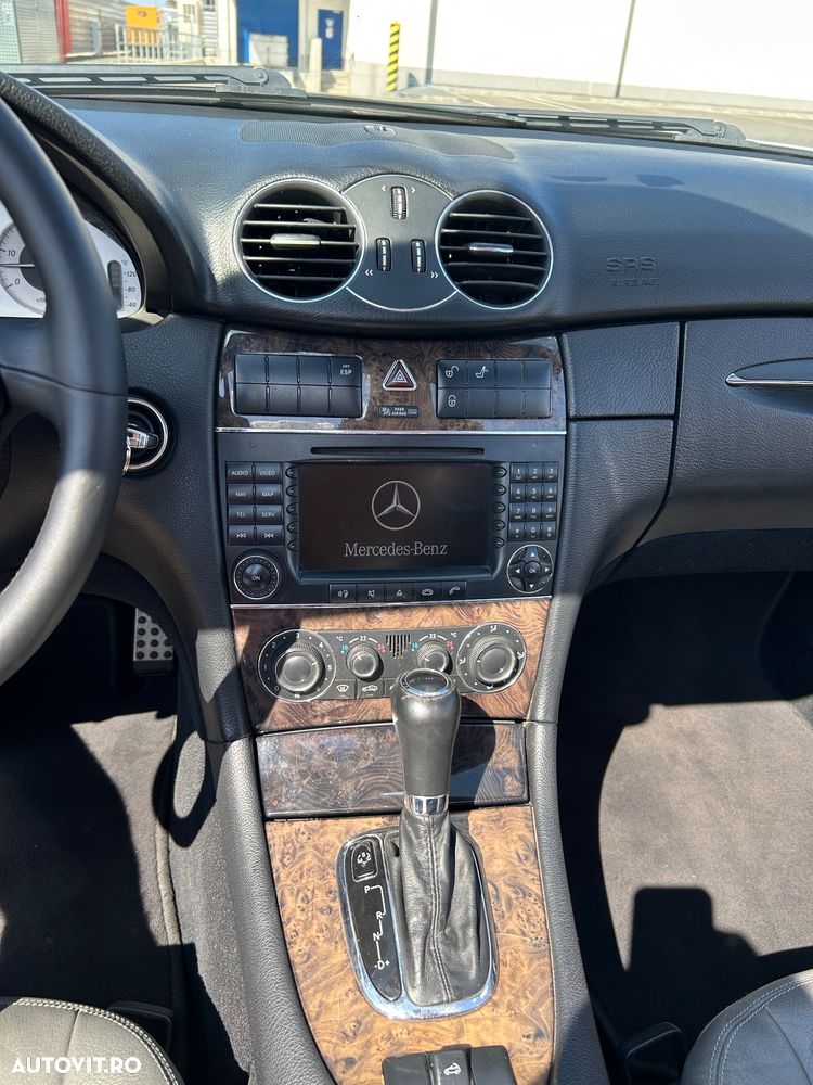 Mercedes-Benz CLK 320 CDI 7G-TRONIC Elegance DPF Cabriolet - 12