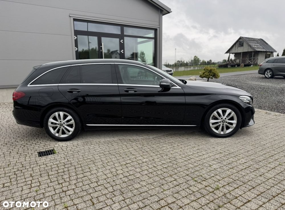 Mercedes-Benz Klasa C 220 d 9G-TRONIC Exclusive - 5