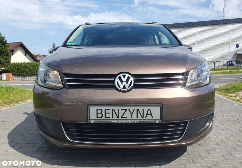 Volkswagen Touran - 19