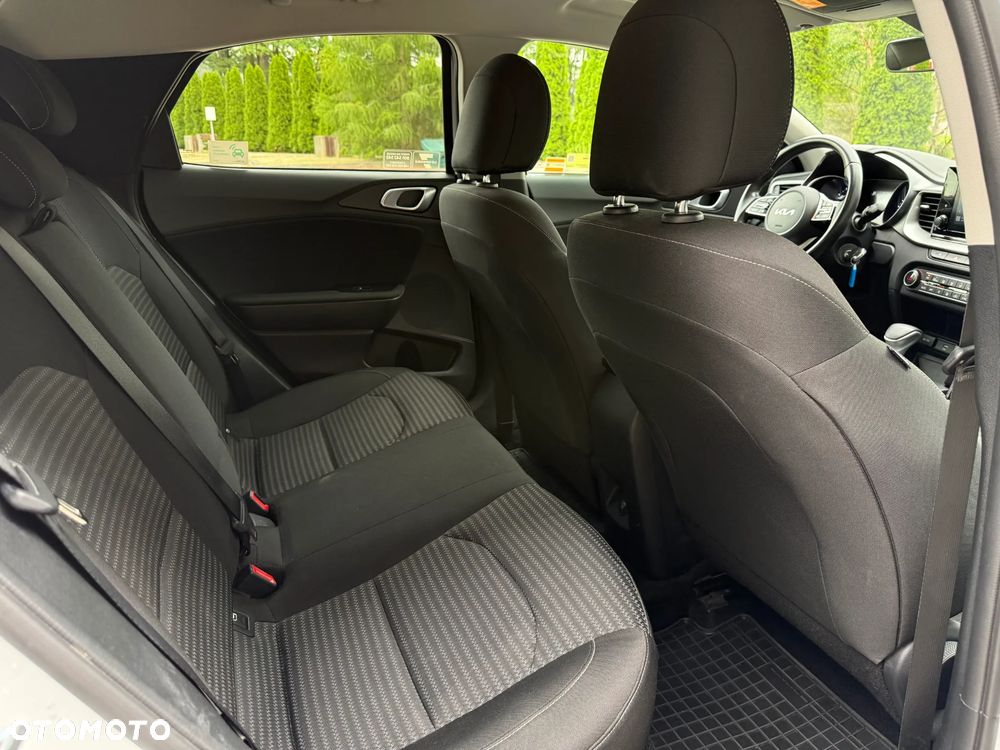 Kia XCeed - 14